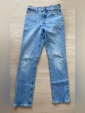 Levi’s W24 L30 501 straight leg light blue thick denim new condition
